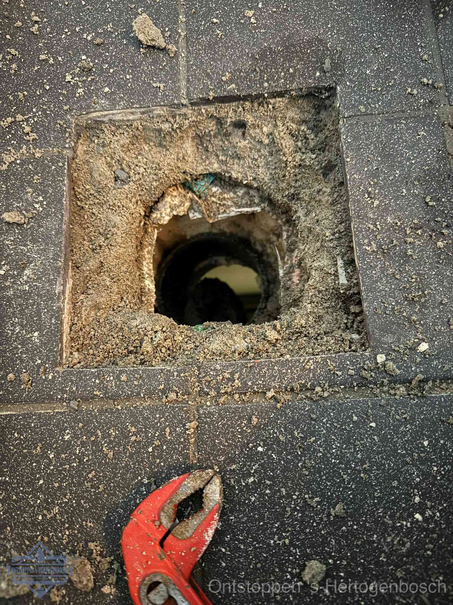 Rioolputje erfgrens eigendom in s-Hertogenbosch